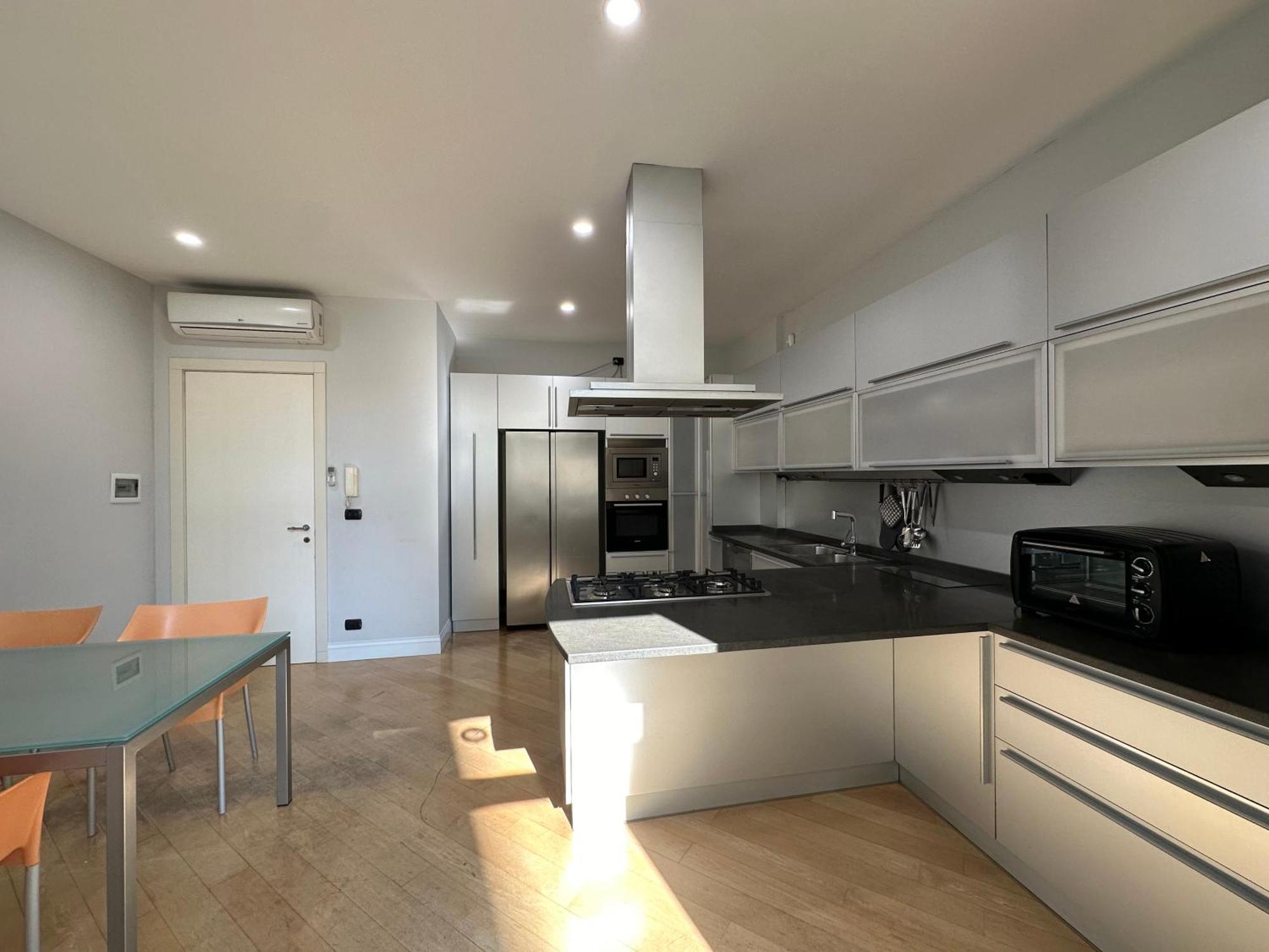 Villa Paola City Center , Luxury House In Town Centre Бари Экстерьер фото