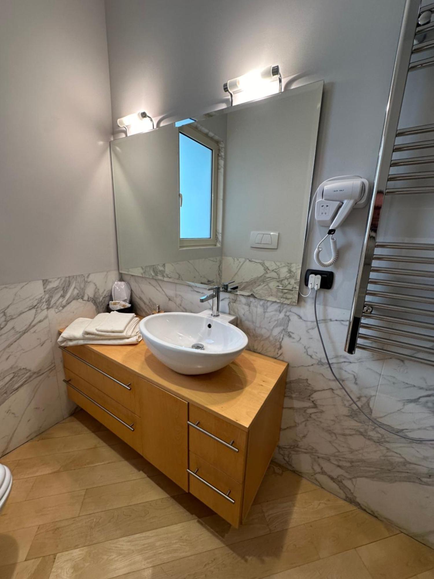 Villa Paola City Center , Luxury House In Town Centre Бари Экстерьер фото