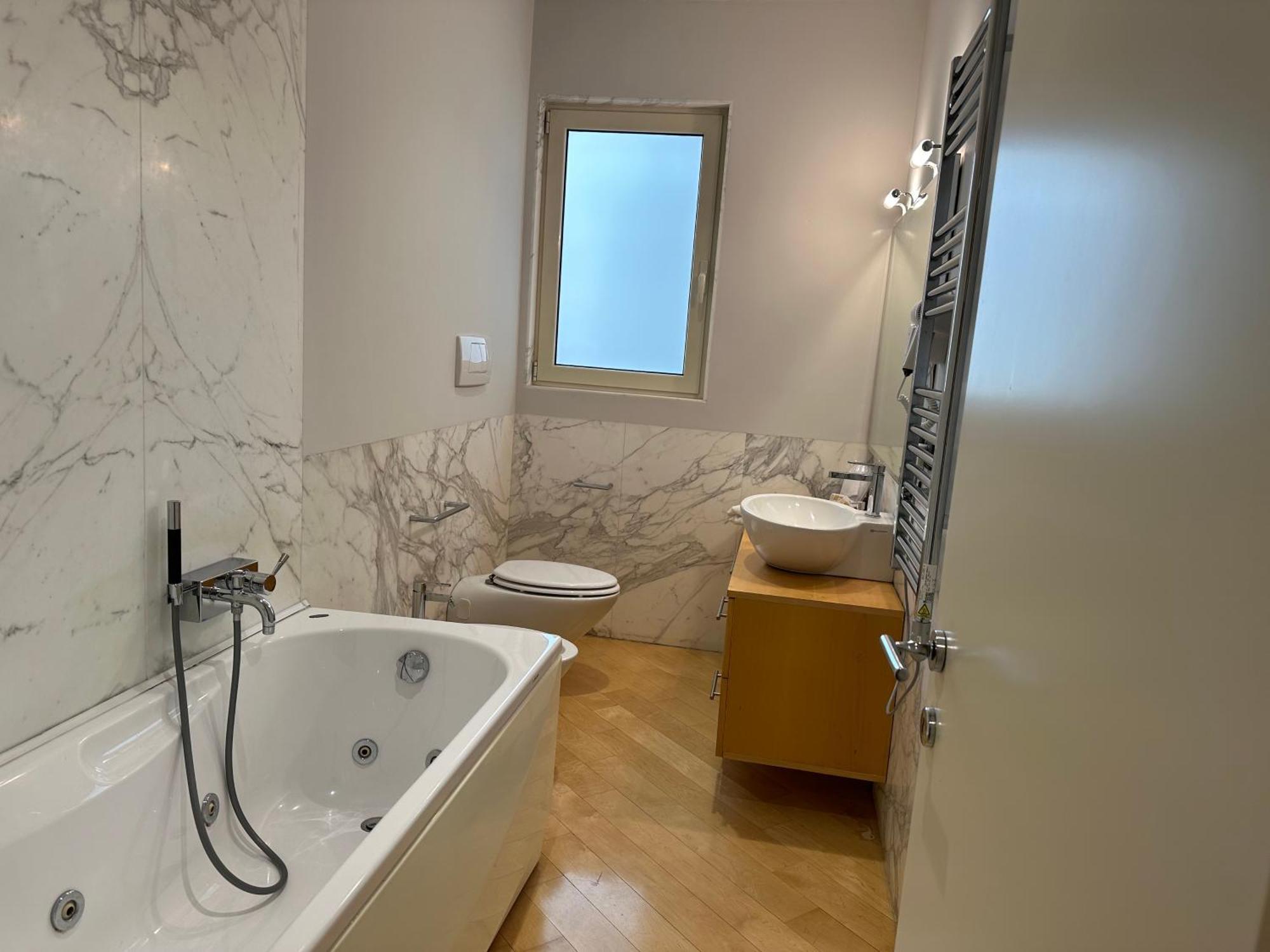 Villa Paola City Center , Luxury House In Town Centre Бари Экстерьер фото